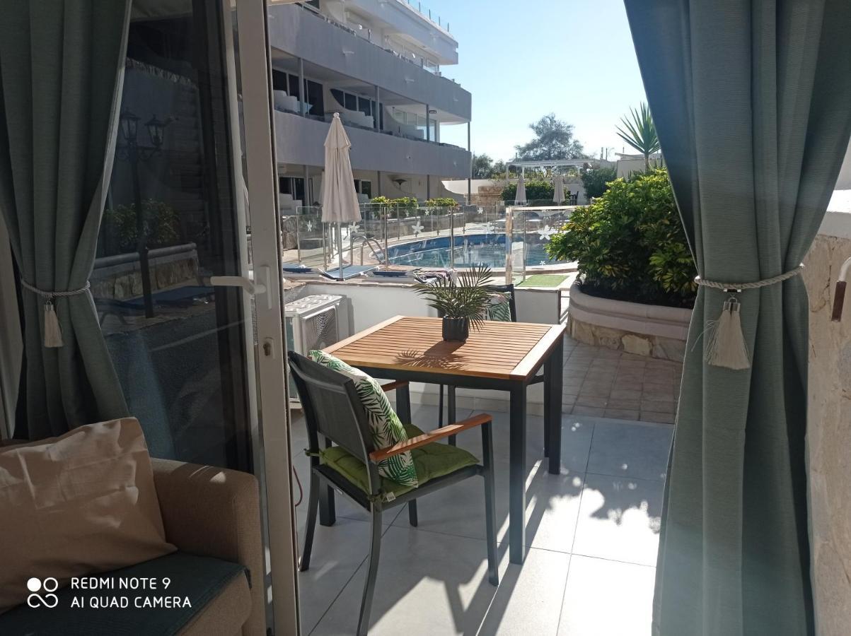 Isabel Del Mar Apartment San Bartolome Bagian luar foto