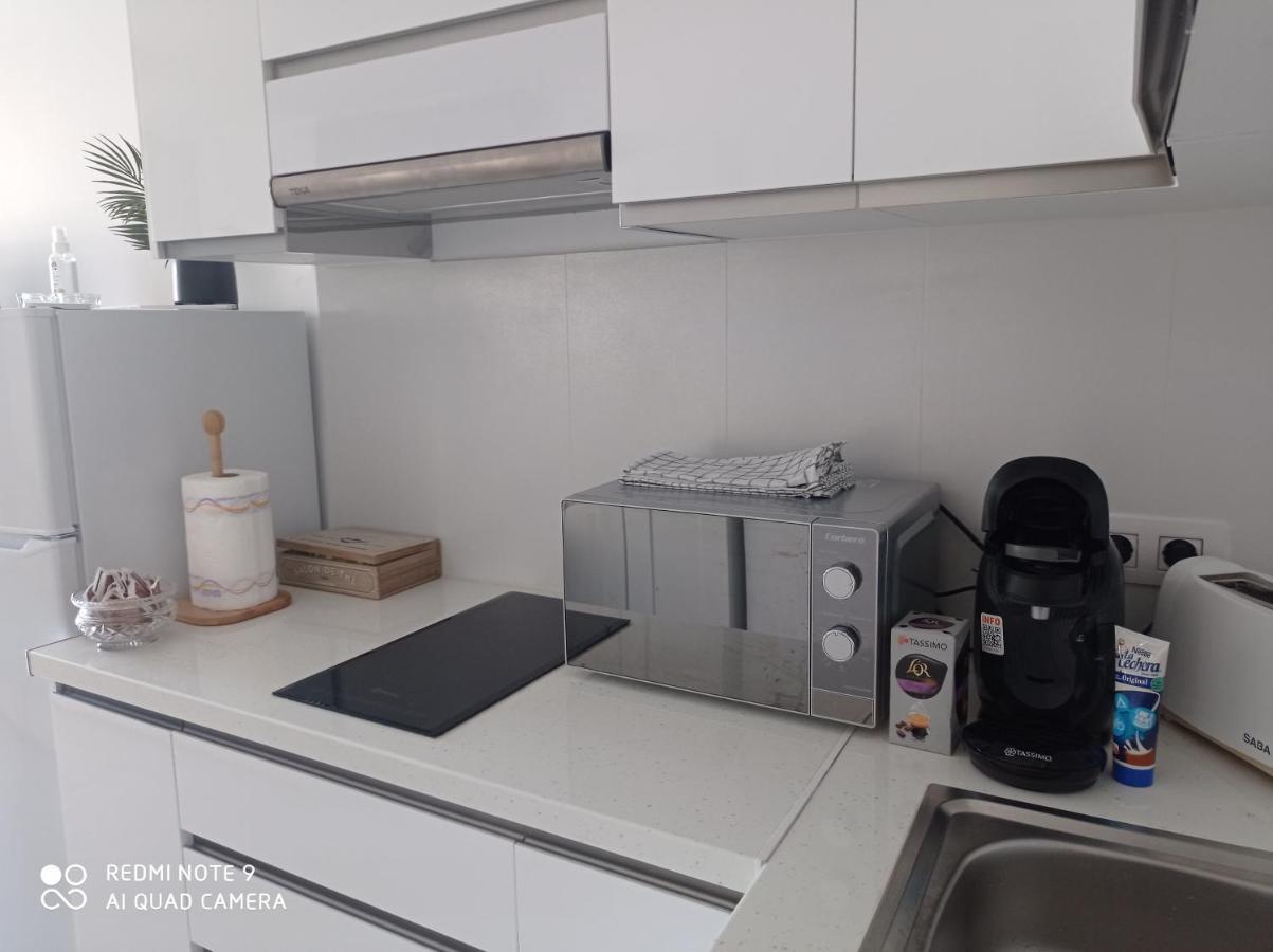 Isabel Del Mar Apartment San Bartolome Bagian luar foto